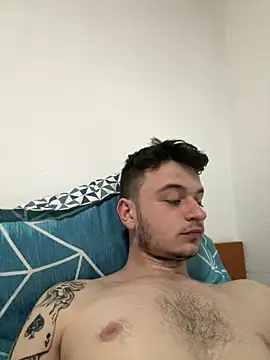 Kosty61  online show from March 2026 05:28:01 PM