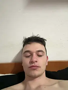 Kosty61  online show from February 2026 10:31:02 PM