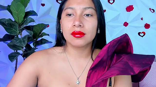 LinnaGardenia online show from March 2025 02:14:01 PM