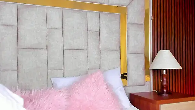 LinnaGardenia online show from March 2026 01:12:01 PM