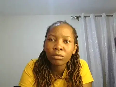 Petitiebooty online show from March 2025 11:29:02 AM