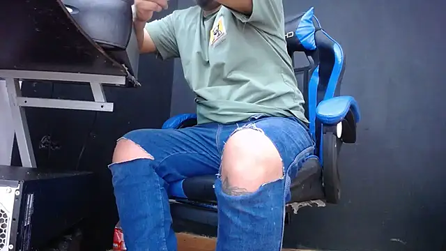 DickMasterfindom online show from June 2026 10:59:01 PM