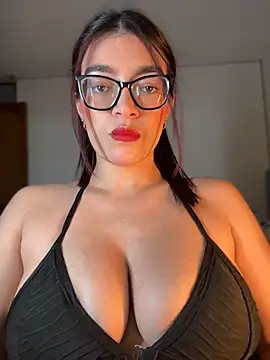 kathii95 online show from May 2026 01:36:02 AM