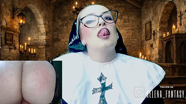 Snapshot of helenas_fantasy chatting on February 2026 06:22:01 AM helenas fantasy online show from February 2026 06:22:01 AM