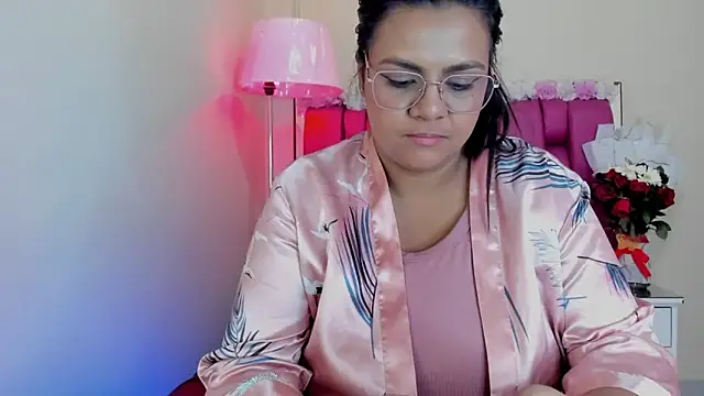 Snapshot of Gabriela_Brown chatting on January 2025 06:14:02 PM Gabriela Brown online show from January 2025 06:14:02 PM