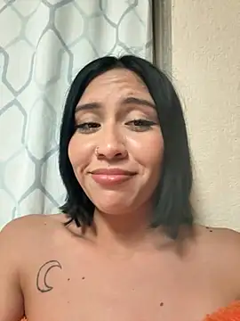 LunaAurora3 online show from November 2025 05:34:01 AM