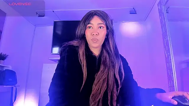 Mikeyla-Russo online show from September 2025 02:05:01 PM