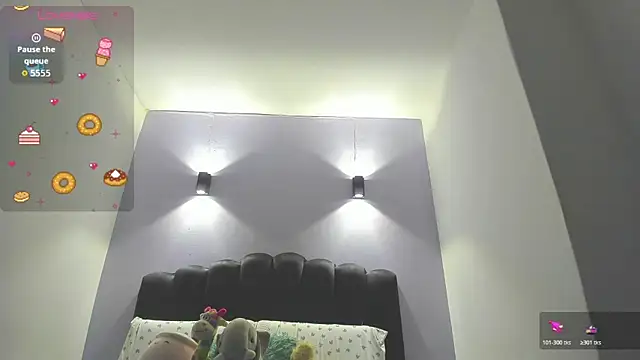 Snapshot of Sofia_Clauss_ chatting on November 2025 04:38:02 AM Sofia Clauss online show from November 2025 04:38:02 AM