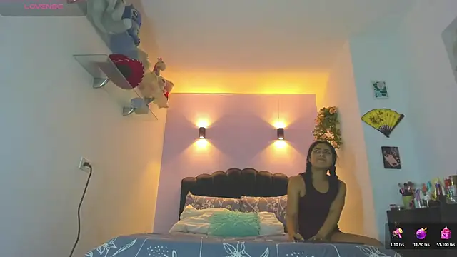 Snapshot of Sofia_Clauss_ chatting on June 2026 05:08:02 AM Sofia Clauss online show from June 2026 05:08:02 AM