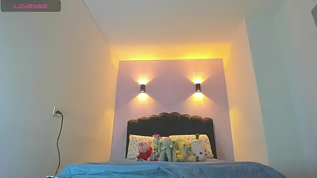 Snapshot of Sofia_Clauss_ chatting on November 2025 02:15:01 AM Sofia Clauss online show from November 2025 02:15:01 AM