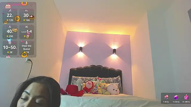 Snapshot of Sofia_Clauss_ chatting on October 2025 05:50:01 AM Sofia Clauss online show from October 2025 05:50:01 AM