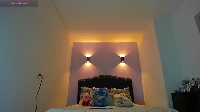 Sofia Clauss  online show from February 2026 03:02:02 AM