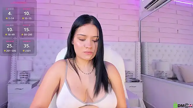 Snapshot of Yaaky_ chatting on February 2025 09:46:01 PM Yaaky online show from February 2025 09:46:01 PM