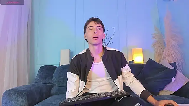 AlessandroDybala online show from November 2025 12:38:02 PM