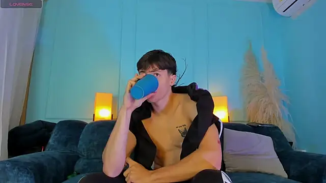 AlessandroDybala online show from December 2025 12:48:01 PM