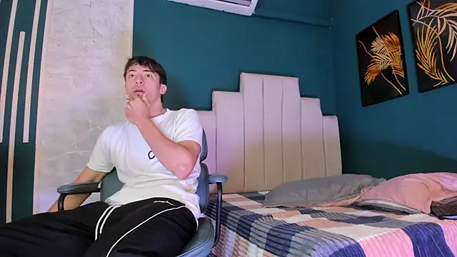 AlessandroDybala online show from December 2025 12:49:02 PM