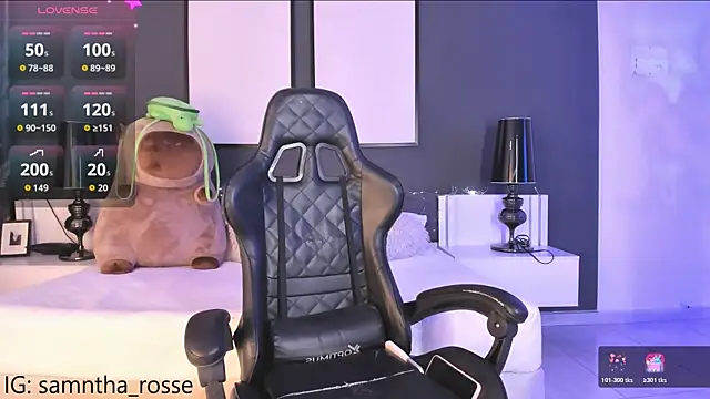 Snapshot of Leyli_Doll chatting on December 2025 09:20:02 PM Leyli Doll online show from December 2025 09:20:02 PM