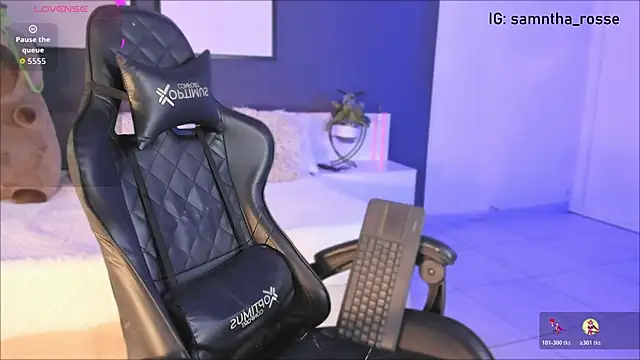 Snapshot of Leyli_Doll chatting on October 2025 09:36:01 PM Leyli Doll online show from October 2025 09:36:01 PM