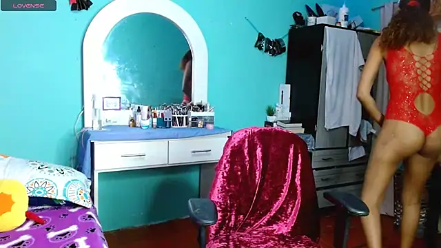 sensitive brunette online show from November 2025 09:41:01 PM