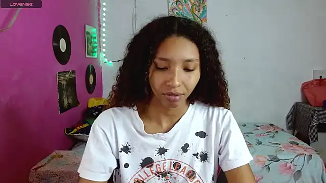 sensitive brunette online show from February 2025 12:19:01 AM