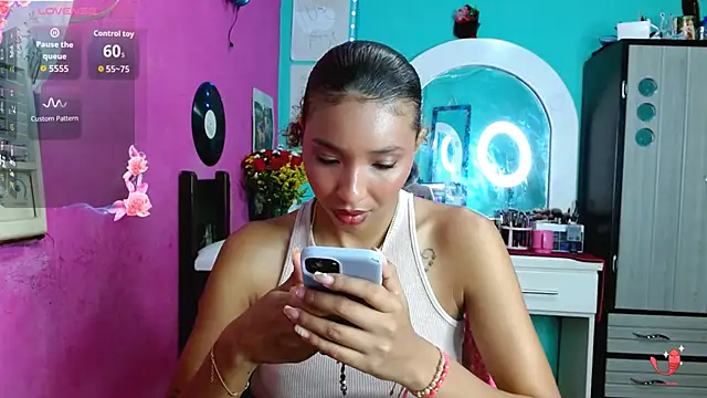 sensitive brunette online show from October 2025 12:55:01 AM