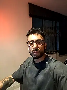 Tom cooper  online show from November 2025 02:45:02 AM