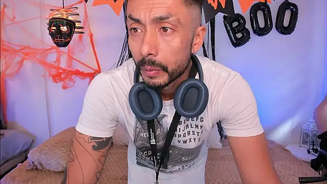 Tom cooper  online show from October 2025 12:51:02 PM