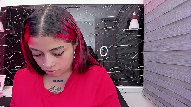 Sofiia-Rubb online show from June 2026 04:18:02 AM