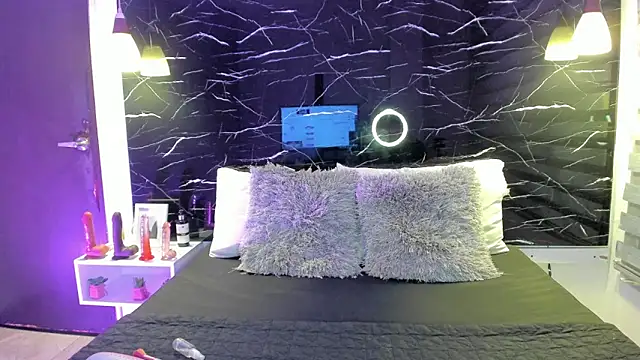 Sofiia-Rubb online show from November 2025 04:15:02 AM