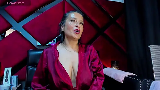 Kendra-Foxxy online show from December 2025 10:14:02 AM