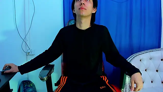 Snapshot of JeanRam18 chatting on September 2025 11:15:02 AM JeanRam18 online show from September 2025 11:15:02 AM