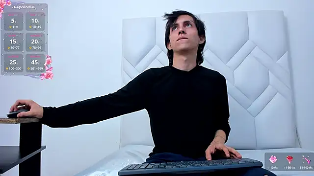 Snapshot of JeanRam18 chatting on September 2025 08:05:01 PM JeanRam18 online show from September 2025 08:05:01 PM