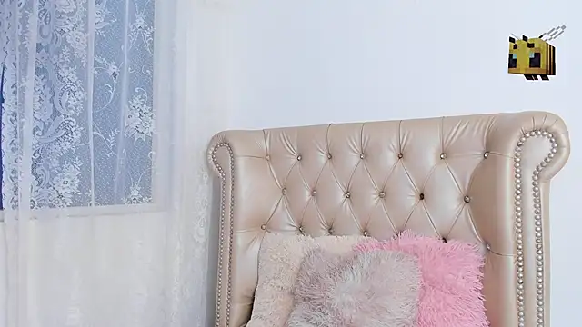 Snapshot of JeanRam18 chatting on March 2025 12:56:02 PM JeanRam18 online show from March 2025 12:56:02 PM