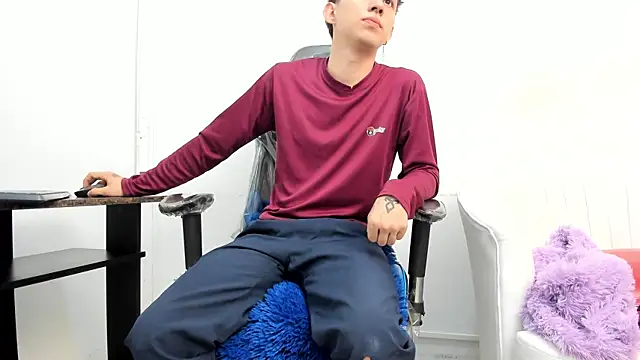 JeanRam18 online show from February 2026 12:16:02 PM