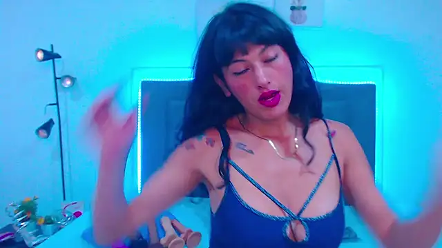 candy lux  online show from March 2026 08:46:02 PM