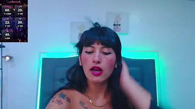 candy lux  online show from March 2026 09:20:02 PM