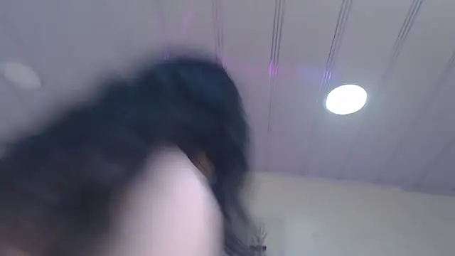 Snapshot of candy_lux_ chatting on May 2026 04:15:01 PM candy lux online show from May 2026 04:15:01 PM