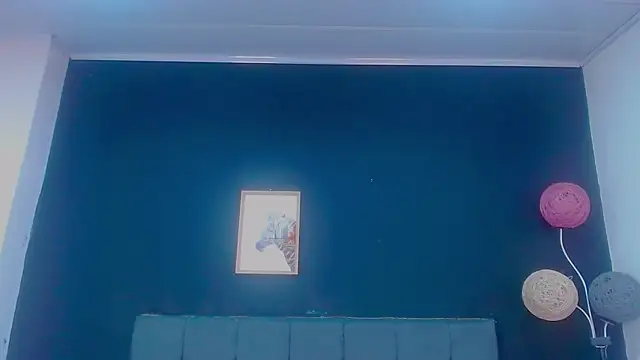 candy lux  online show from October 2025 06:49:02 PM