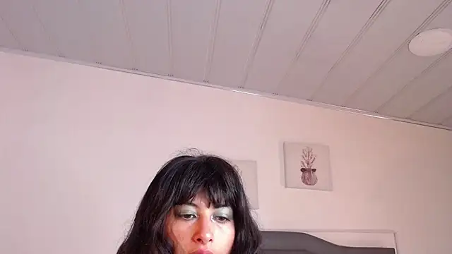 candy lux  online show from February 2025 05:59:01 PM