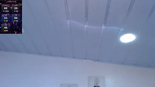Snapshot of candy_lux_ chatting on May 2026 03:51:01 PM candy lux online show from May 2026 03:51:01 PM