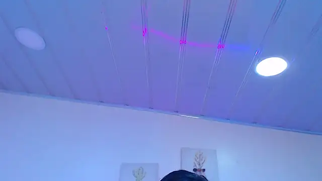 Snapshot of candy_lux_ chatting on May 2026 01:03:01 PM candy lux online show from May 2026 01:03:01 PM