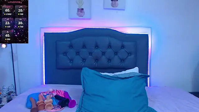 candy lux  online show from February 2026 07:58:02 PM