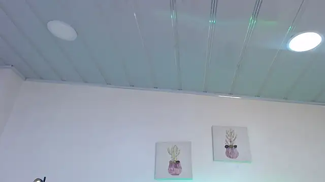 Snapshot of candy_lux_ chatting on November 2025 05:50:02 PM candy lux online show from November 2025 05:50:02 PM