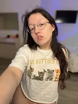Snapshot of emigooflordXD chatting on October 2025 11:22:02 AM emigooflordXD online show from October 2025 11:22:02 AM