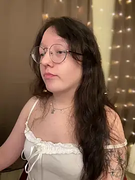 Snapshot of emigooflordXD chatting on February 2025 05:37:01 PM emigooflordXD online show from February 2025 05:37:01 PM