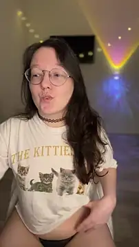 emigooflordXD online show from February 2026 11:08:02 AM