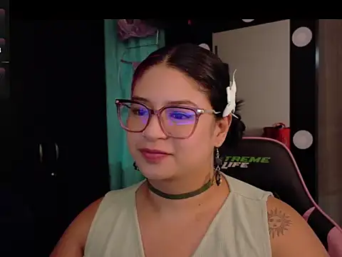 mollyshake1 online show from December 2025 09:08:01 AM