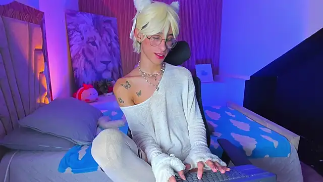 JasperCooper  online show from October 2025 01:23:02 PM