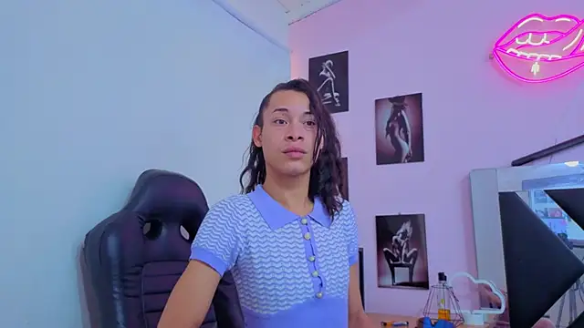 Snapshot of karla_cutesweet chatting on November 2025 12:54:02 PM karla cutesweet online show from November 2025 12:54:02 PM