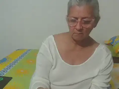 Snapshot of candy_mature_ chatting on March 2025 02:04:02 AM candy mature online show from March 2025 02:04:02 AM